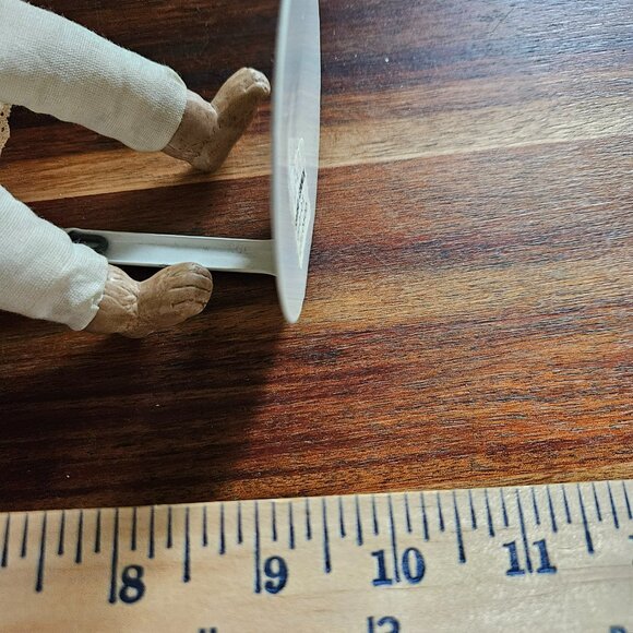 house of global porcelain bunny on stand Victoria Ashlea originals 1986 Germany - Picture 7 of 8